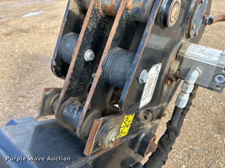 image for item DQ0822 2014 Toro  Pro sneak 360 cable plow