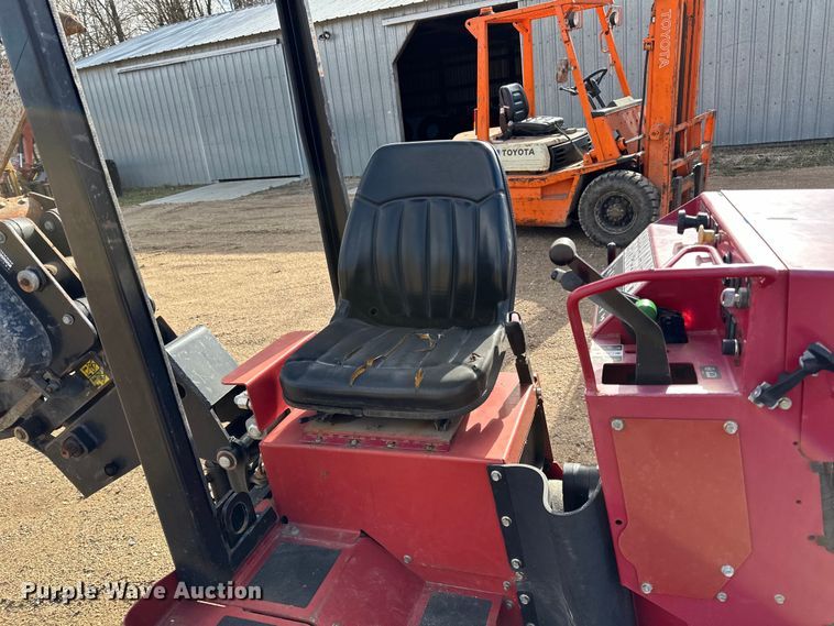 image for item DQ0822 2014 Toro  Pro sneak 360 cable plow