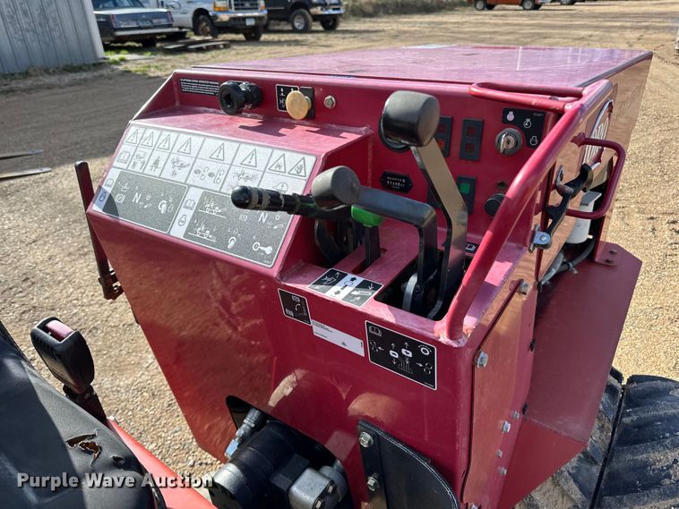 image for item DQ0822 2014 Toro  Pro sneak 360 cable plow