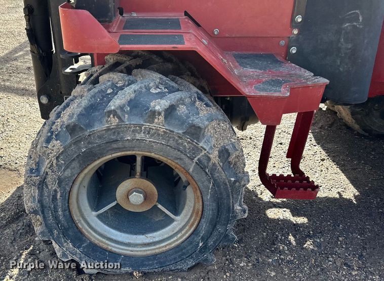 image for item DQ0822 2014 Toro  Pro sneak 360 cable plow