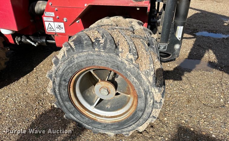 image for item DQ0822 2014 Toro  Pro sneak 360 cable plow