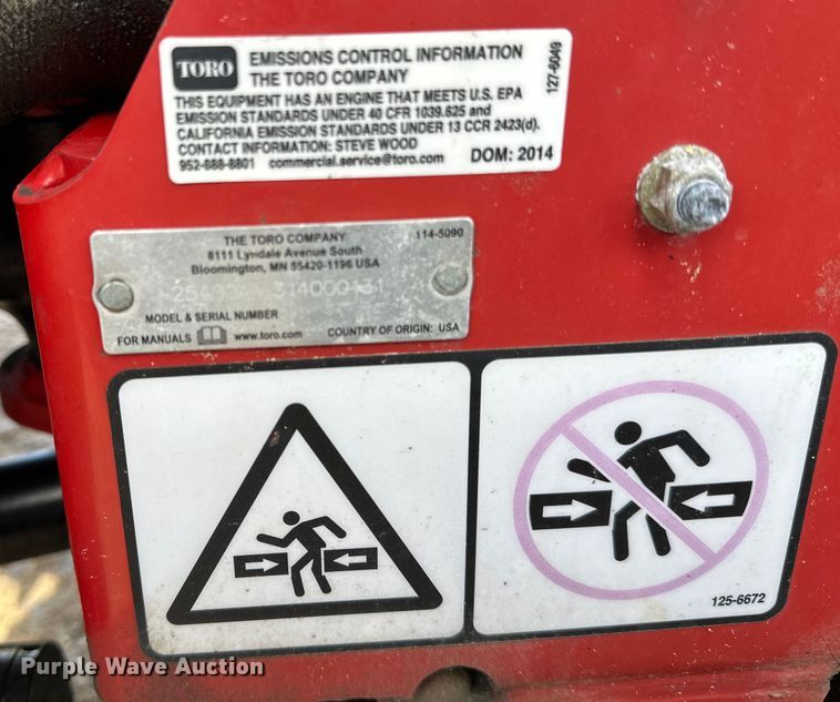 image for item DQ0822 2014 Toro  Pro sneak 360 cable plow