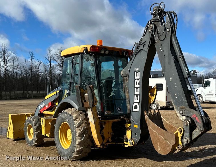 image for item DQ0824 2015 John Deere 310SL backhoe