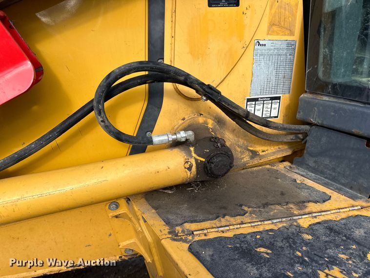 image for item DQ0824 2015 John Deere 310SL backhoe