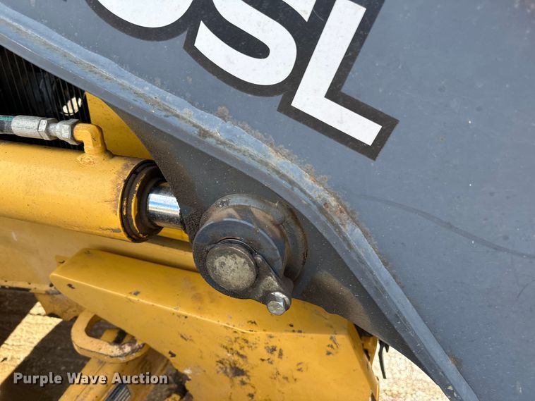 image for item DQ0824 2015 John Deere 310SL backhoe