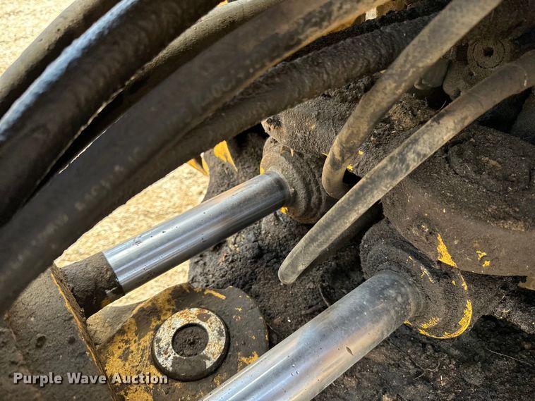 image for item DQ0824 2015 John Deere 310SL backhoe