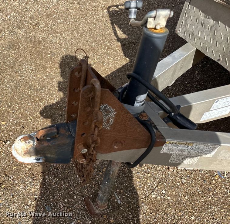 image for item DQ0825 2013 InTech fiber optic splice trailer