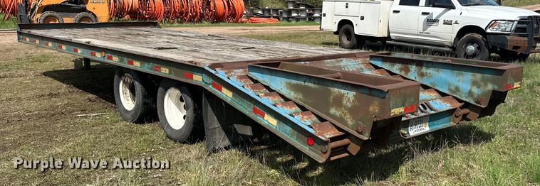 image for item DQ0826 1997 Felling  equipment trailer