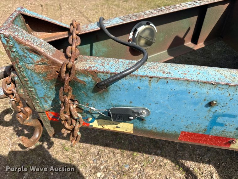 image for item DQ0826 1997 Felling  equipment trailer