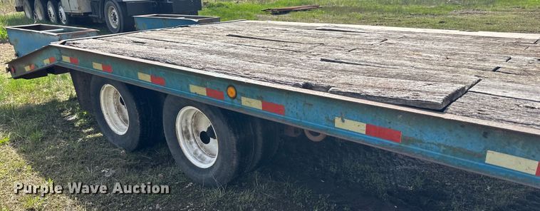 image for item DQ0826 1997 Felling  equipment trailer