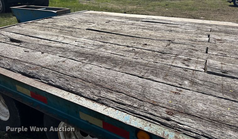 image for item DQ0826 1997 Felling  equipment trailer