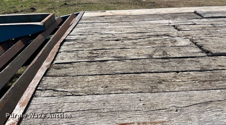 image for item DQ0826 1997 Felling  equipment trailer