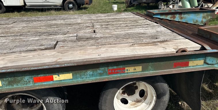 image for item DQ0826 1997 Felling  equipment trailer