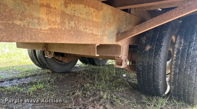 image for item DQ0826 1997 Felling  equipment trailer