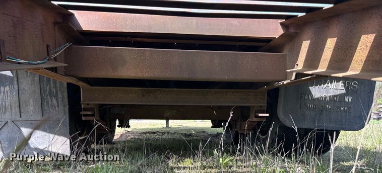 image for item DQ0826 1997 Felling  equipment trailer