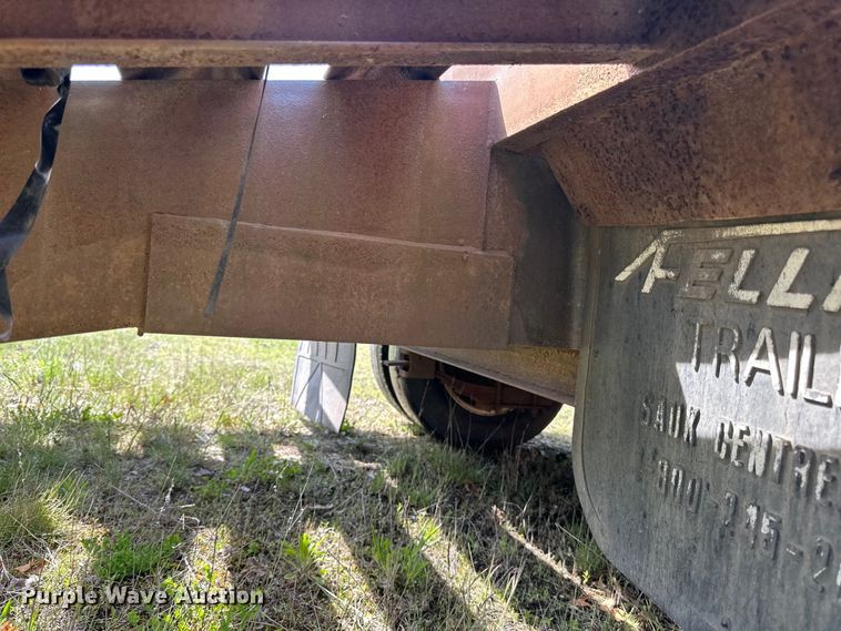 image for item DQ0826 1997 Felling  equipment trailer