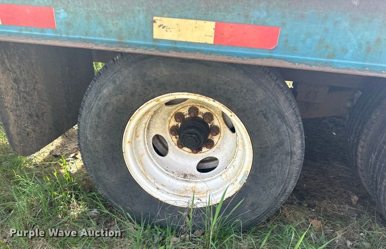 image for item DQ0826 1997 Felling  equipment trailer