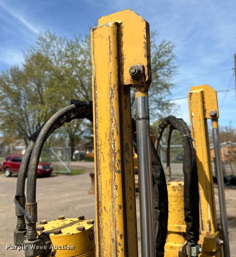 image for item DQ0828 2013 Vermeer D20X22 II directional boring unit