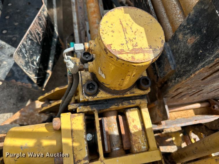 image for item DQ0828 2013 Vermeer D20X22 II directional boring unit