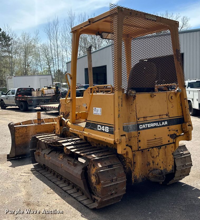 image for item DQ0829 1988 Caterpillar  D4B dozer