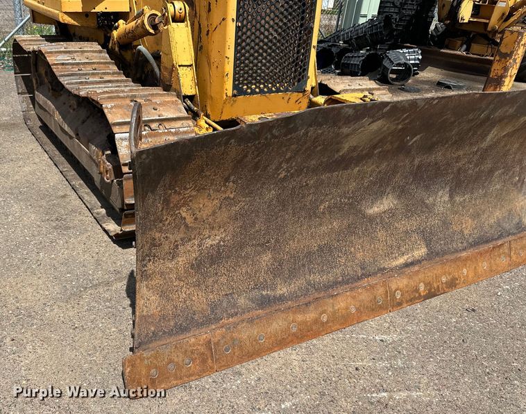 image for item DQ0829 1988 Caterpillar  D4B dozer