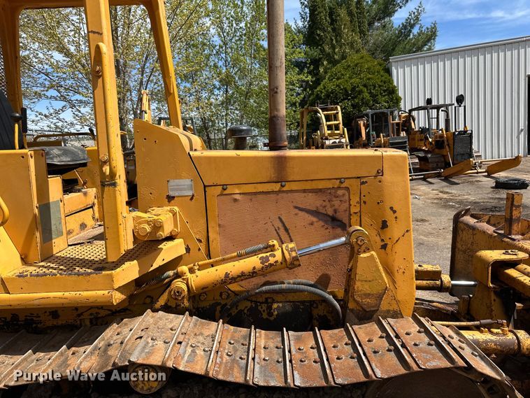 image for item DQ0829 1988 Caterpillar  D4B dozer