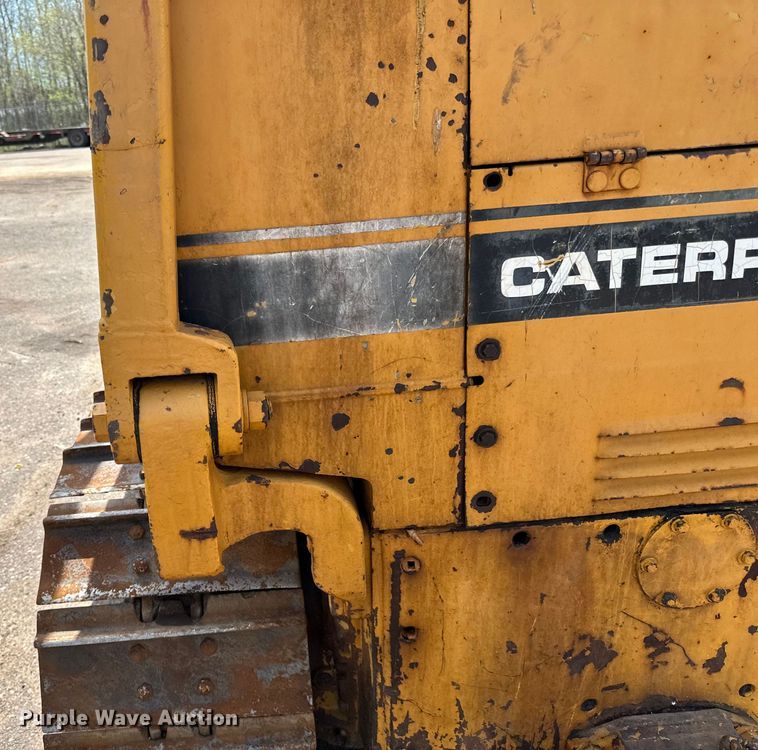 image for item DQ0829 1988 Caterpillar  D4B dozer