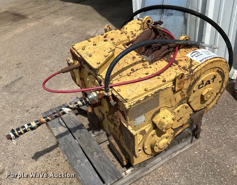 image for item DQ0830 Caterpillar 53  dozer winch