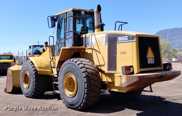 image for item DQ6081 1999 Caterpillar 966G wheel loader
