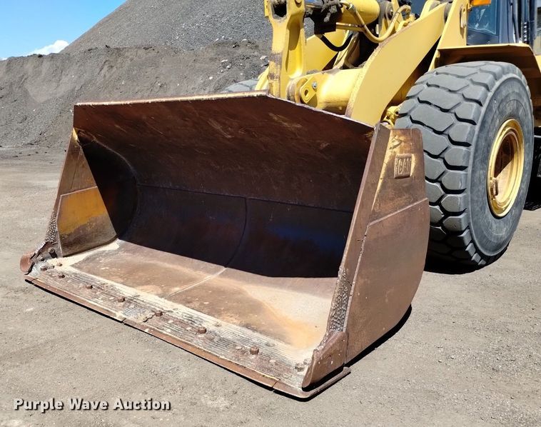 image for item DQ6081 1999 Caterpillar 966G wheel loader