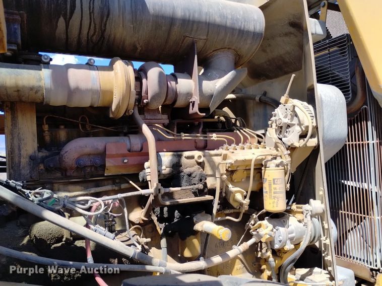 image for item DQ6081 1999 Caterpillar 966G wheel loader