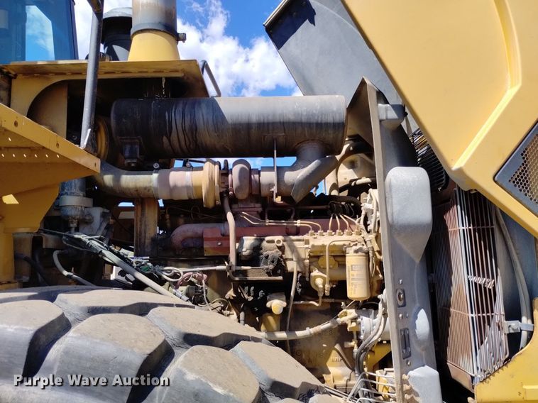 image for item DQ6081 1999 Caterpillar 966G wheel loader