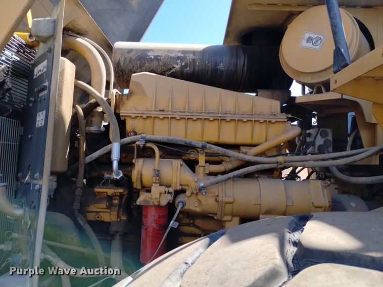 image for item DQ6081 1999 Caterpillar 966G wheel loader