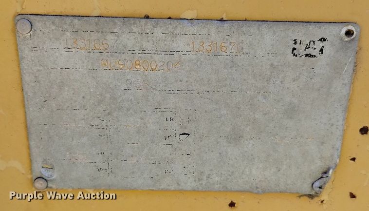 image for item DQ6081 1999 Caterpillar 966G wheel loader