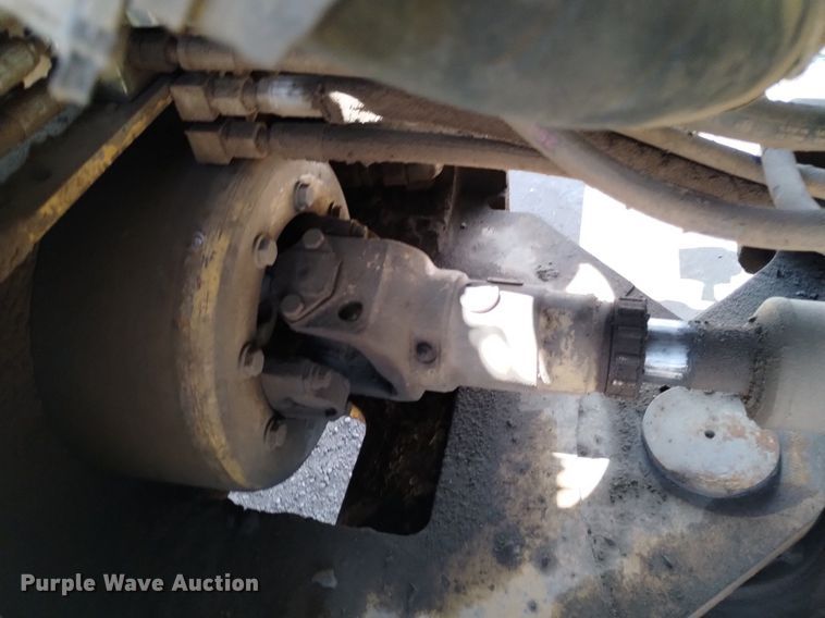 image for item DQ6082 1999 Caterpillar 966G wheel loader