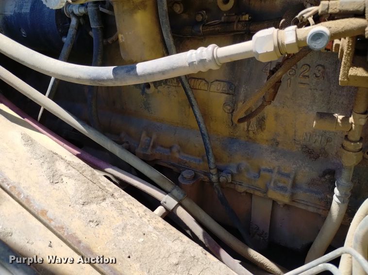 image for item DQ6082 1999 Caterpillar 966G wheel loader