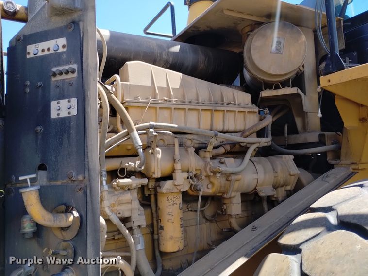 image for item DQ6082 1999 Caterpillar 966G wheel loader