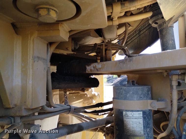 image for item DQ6085 2007 Caterpillar 980H wheel loader