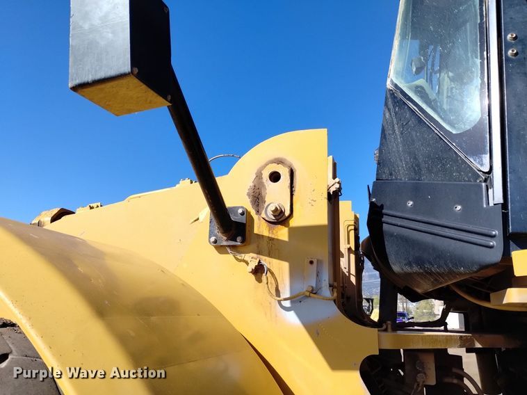 image for item DQ6085 2007 Caterpillar 980H wheel loader