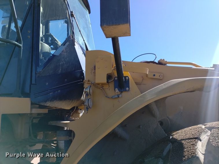 image for item DQ6085 2007 Caterpillar 980H wheel loader