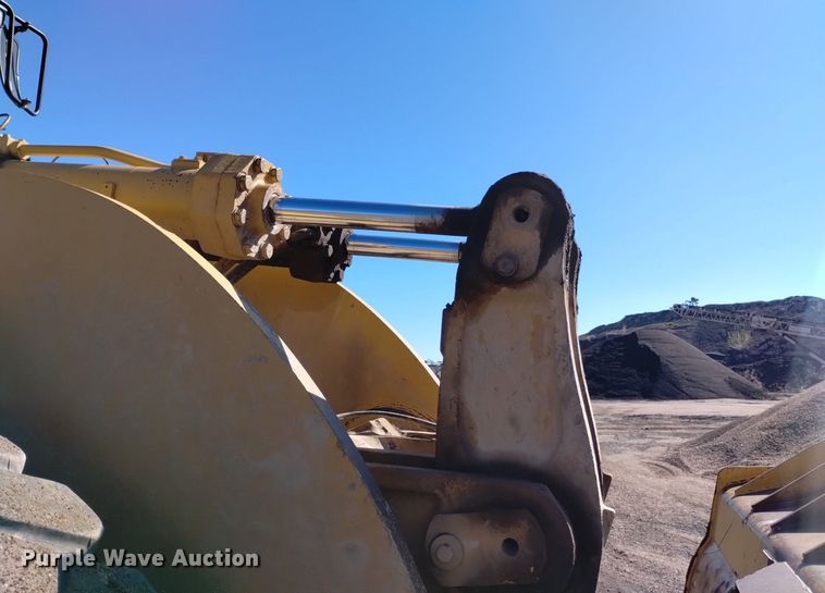 image for item DQ6085 2007 Caterpillar 980H wheel loader