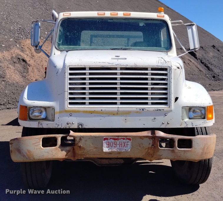 image for item DQ6086 1989 International 4900 utility / service truck