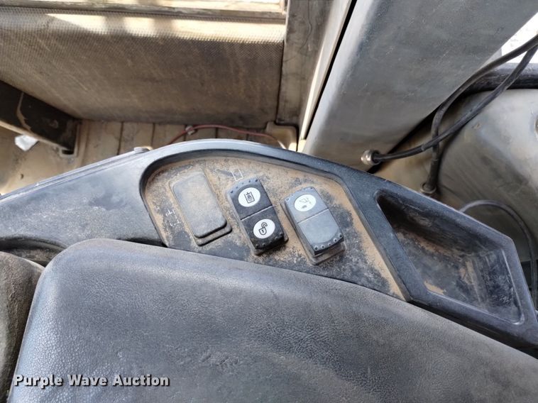 image for item DQ6087 2006 Caterpillar 980H wheel loader