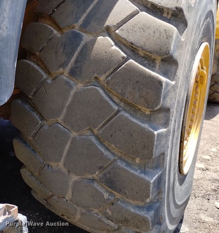 image for item DQ6087 2006 Caterpillar 980H wheel loader