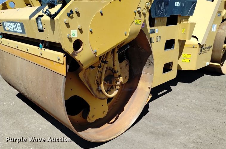 image for item DQ6088 2011 Caterpillar CB-54 double drum vibratory roller