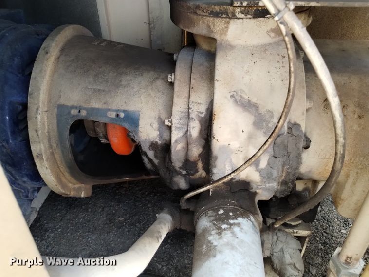 image for item DQ6089 2001 Quincy  QSF125-100 air compressor