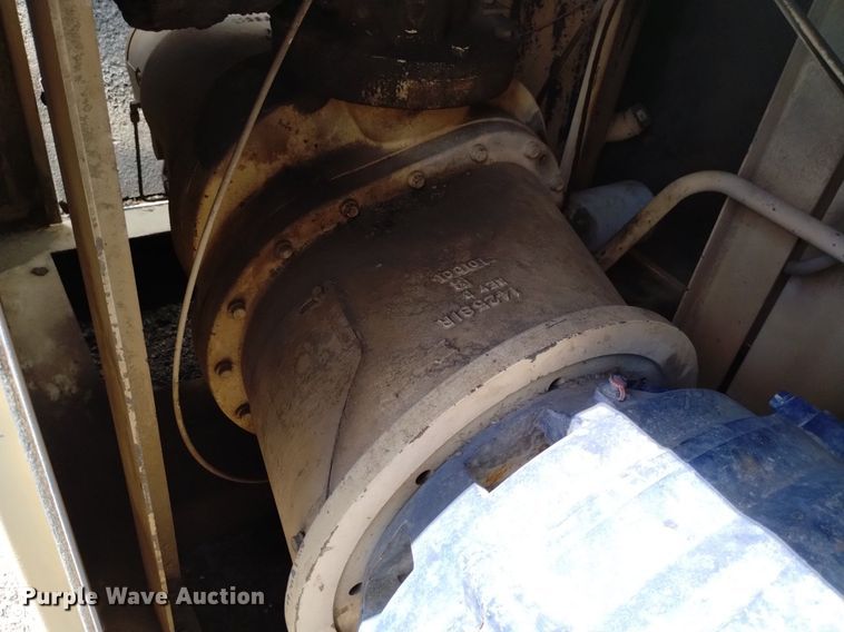 image for item DQ6089 2001 Quincy  QSF125-100 air compressor