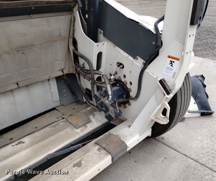 2012 Elgin Pelican NR 2000 street sweeper in Commerce City, CO Item