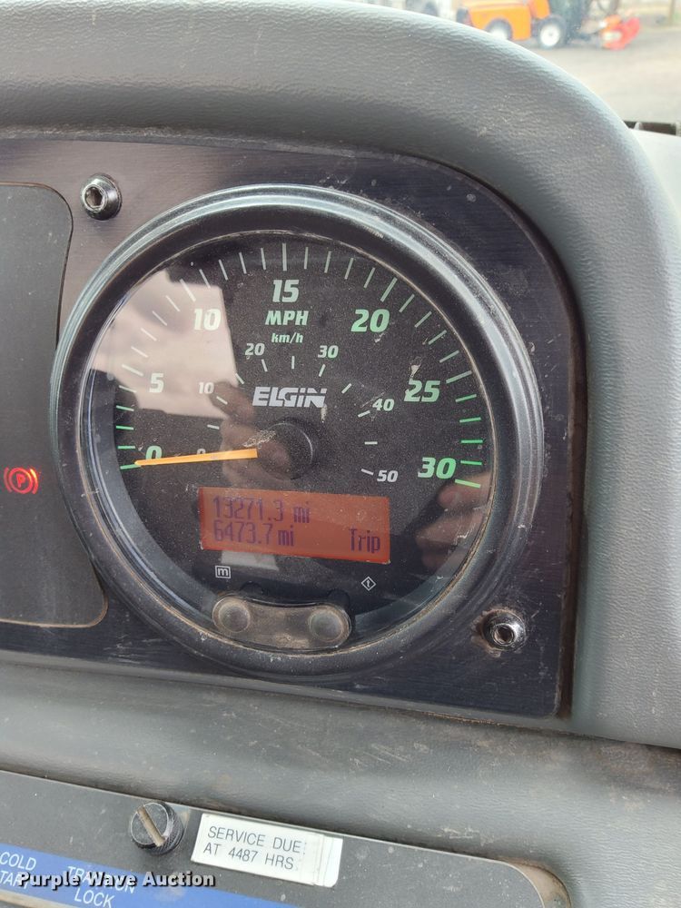 image for item DQ6105 2012 Elgin  Pelican NR 2000 street sweeper