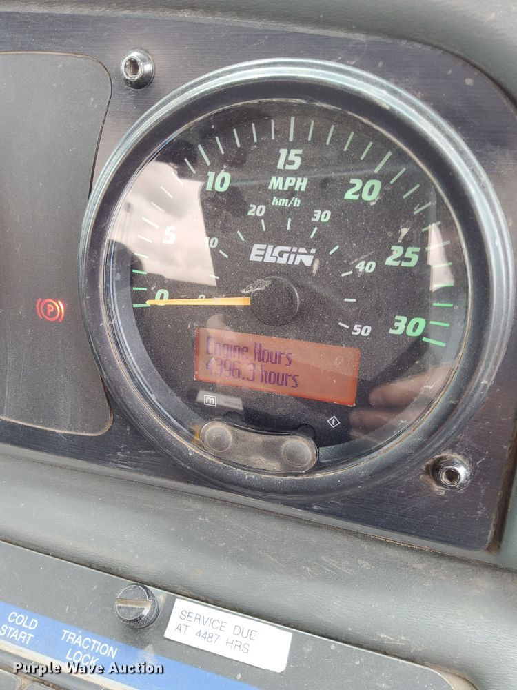 image for item DQ6105 2012 Elgin  Pelican NR 2000 street sweeper